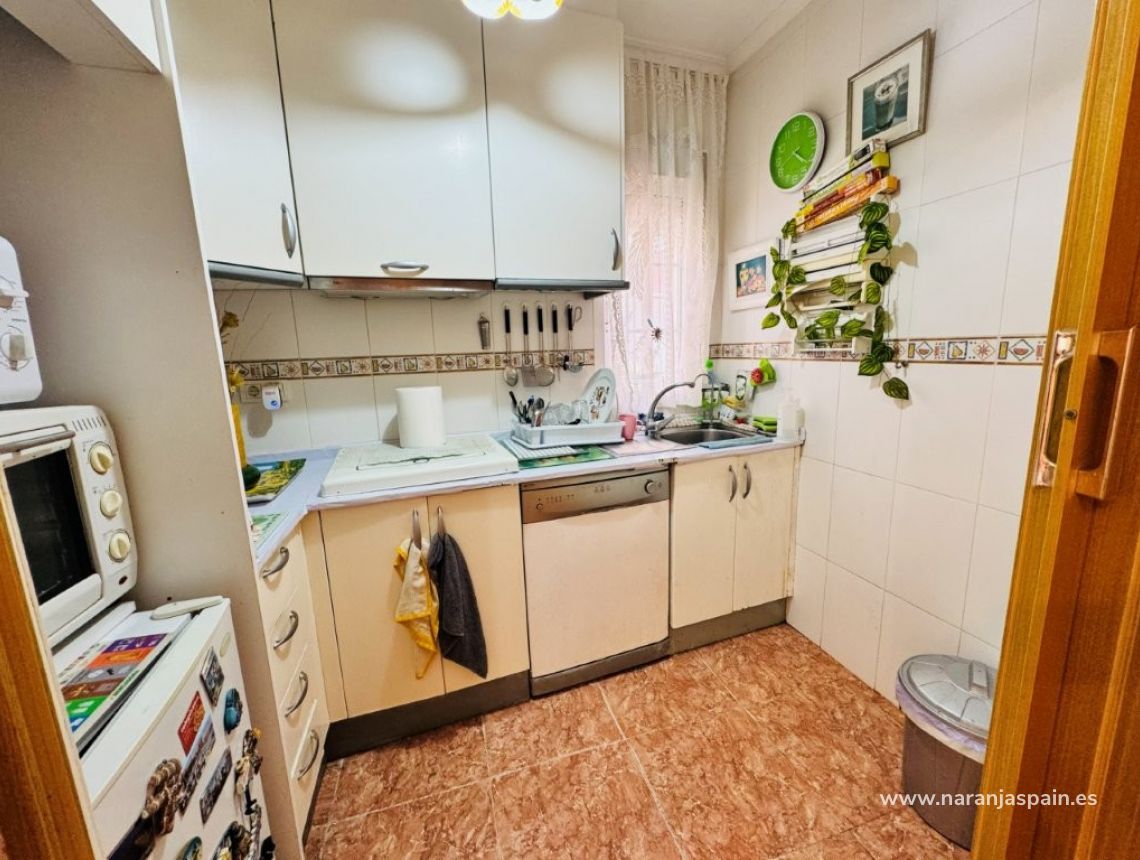 Sprzedaż - Apartament - La Mata, Torrevieja - La Mata