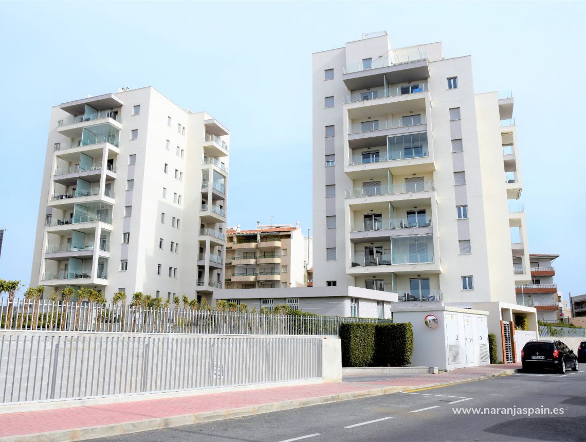 Sprzedaż - Apartament - La Mata, Torrevieja - La Mata