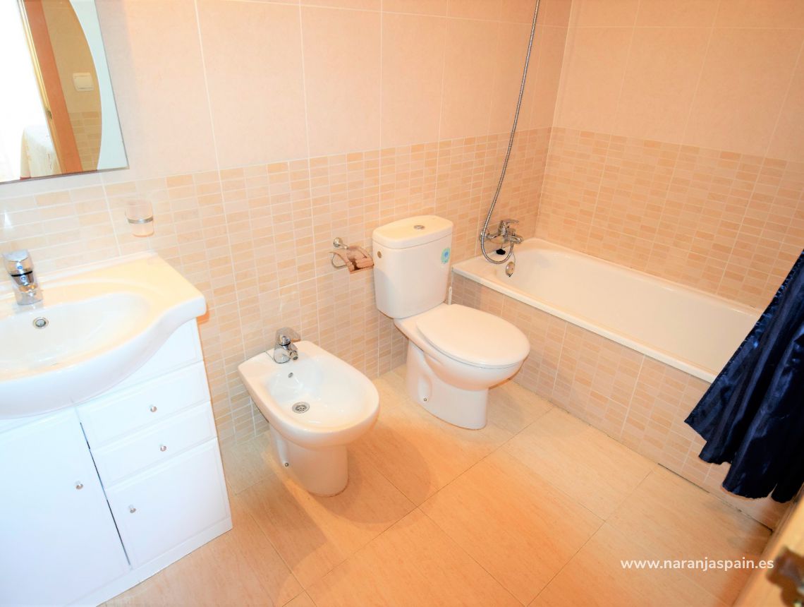 Sprzedaż - Apartament - La Mata, Torrevieja - La Mata