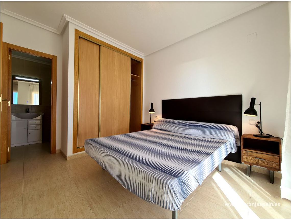 Sprzedaż - Apartament - La Mata, Torrevieja - La Mata