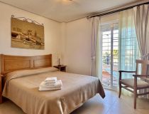 Sprzedaż - Apartament - Mil Palmeras