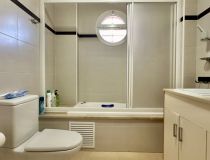 Sprzedaż - Apartament - Mil Palmeras