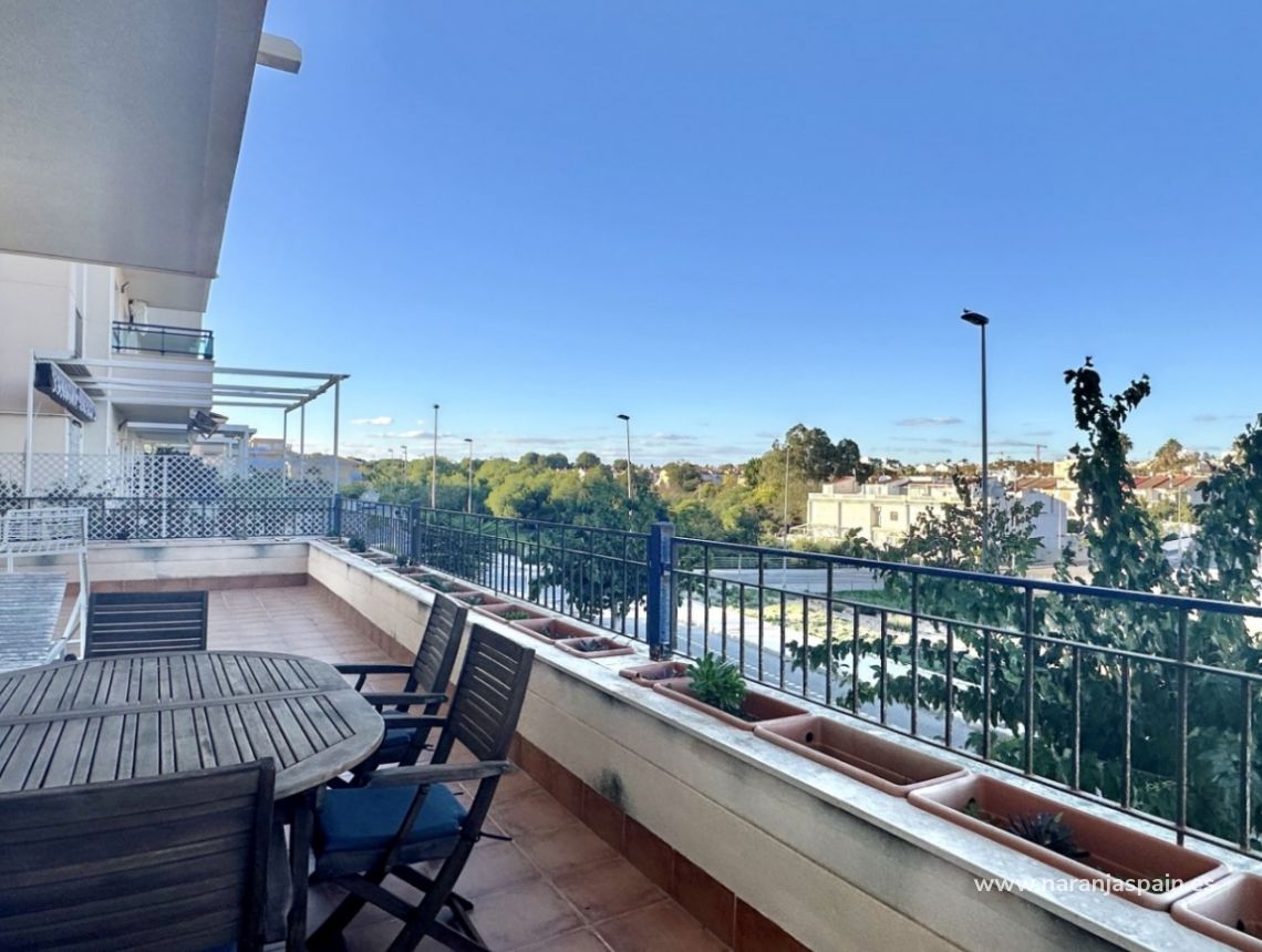 Sprzedaż - Apartament - Mil Palmeras