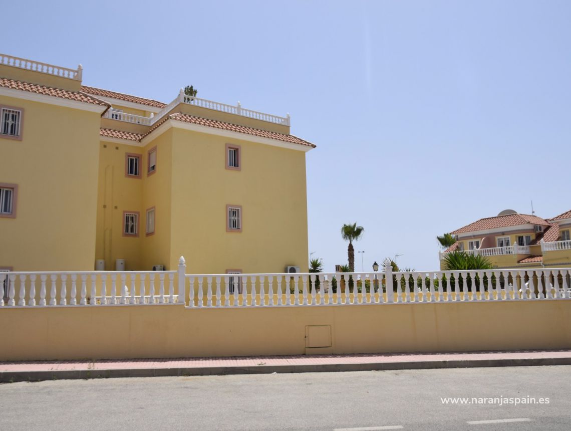 Sprzedaż - Apartament - Orihuela Coast - La Zenia