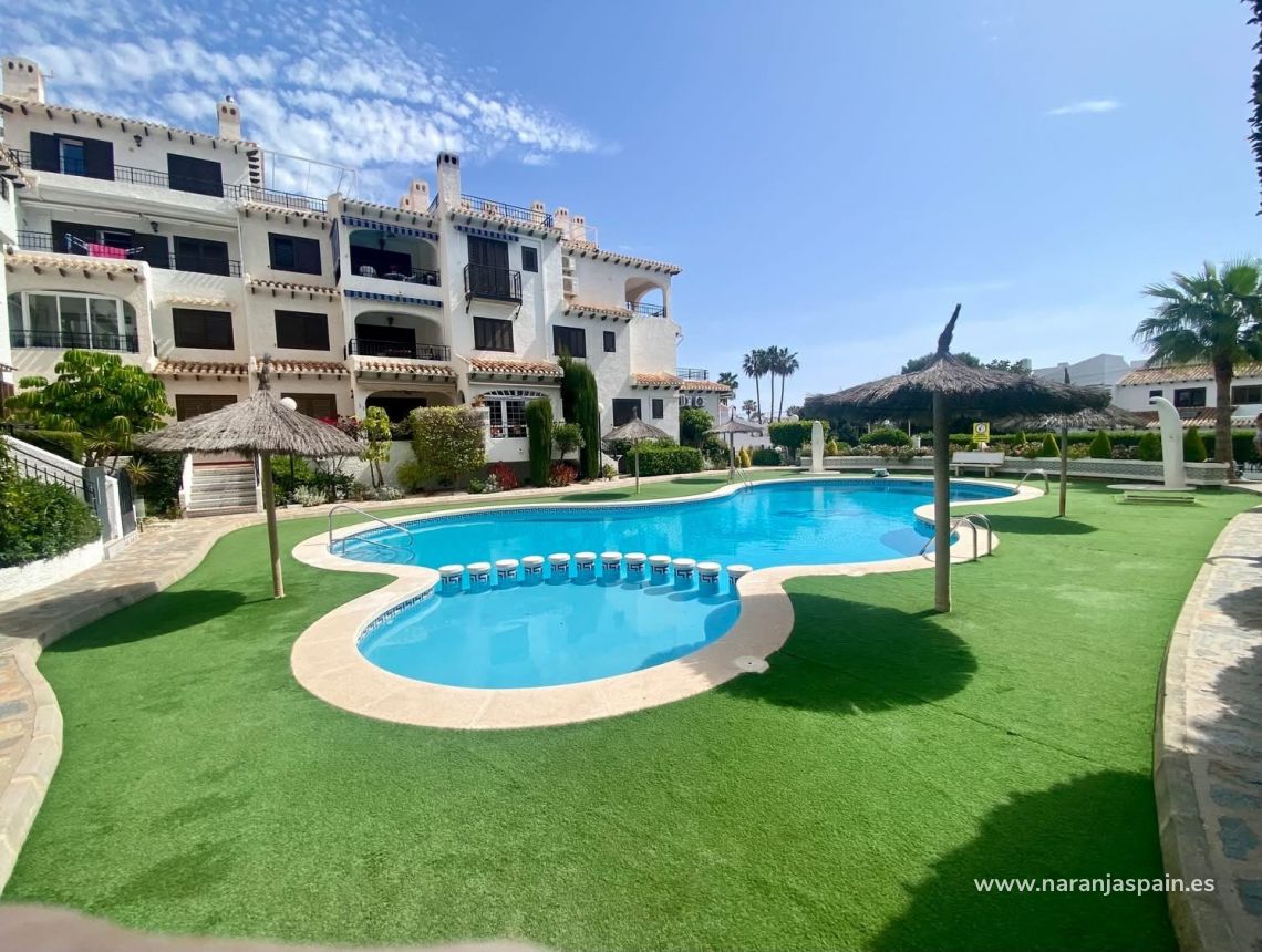 Sprzedaż - Apartament - Orihuela Costa - Cabo Roig