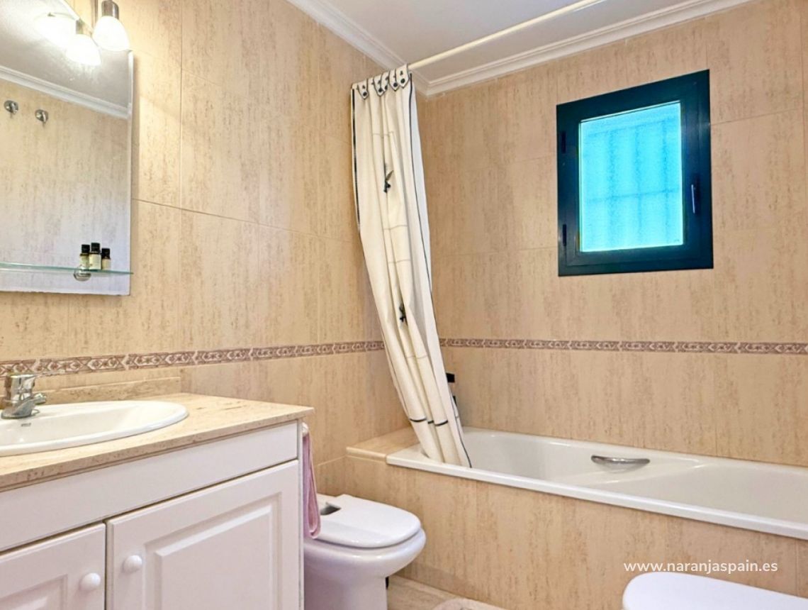 Sprzedaż - Apartament - Orihuela Costa - Lomas de Campoamor