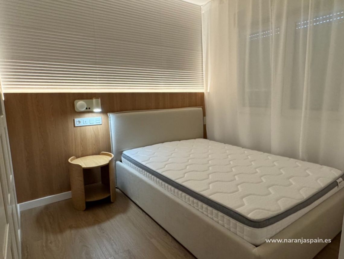 Sprzedaż - Apartament - Orihuela Costa - Punta Prima