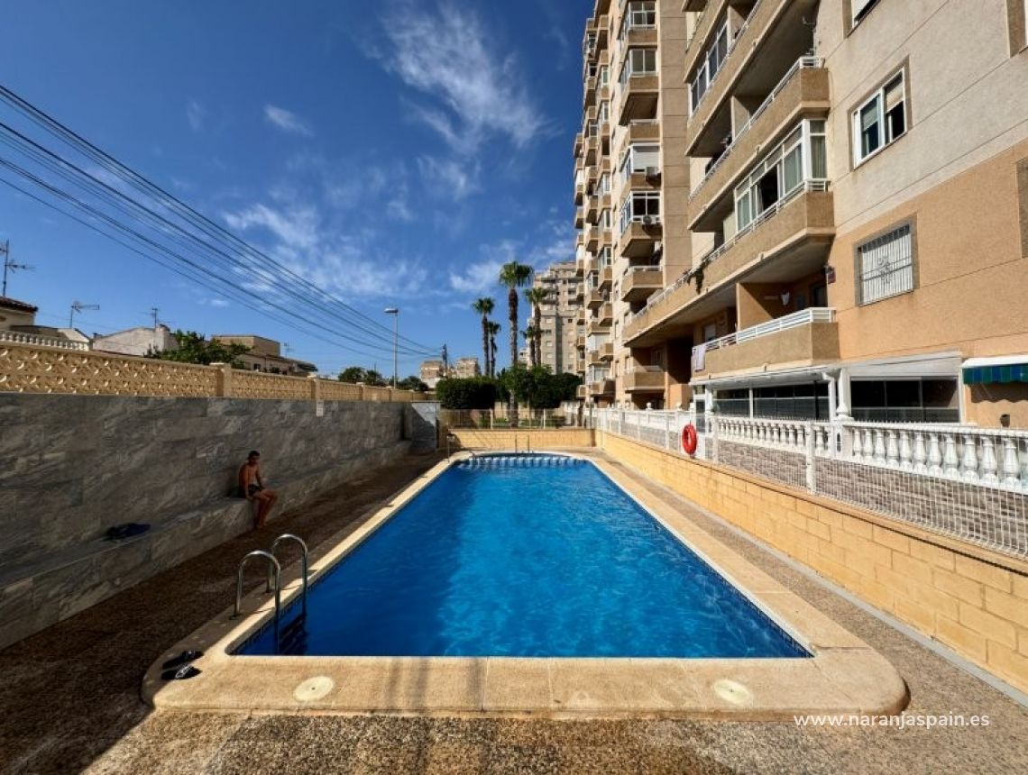 Sprzedaż - Apartament - Torrevieja - Aguas nuevas 1