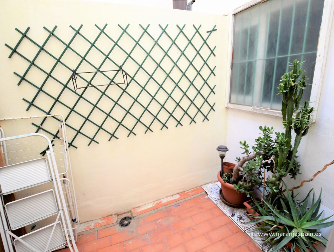 Sprzedaż - Apartament - Torrevieja - Beach Los Naufragos