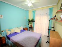 Sprzedaż - Apartament - Torrevieja - Beach Los Naufragos