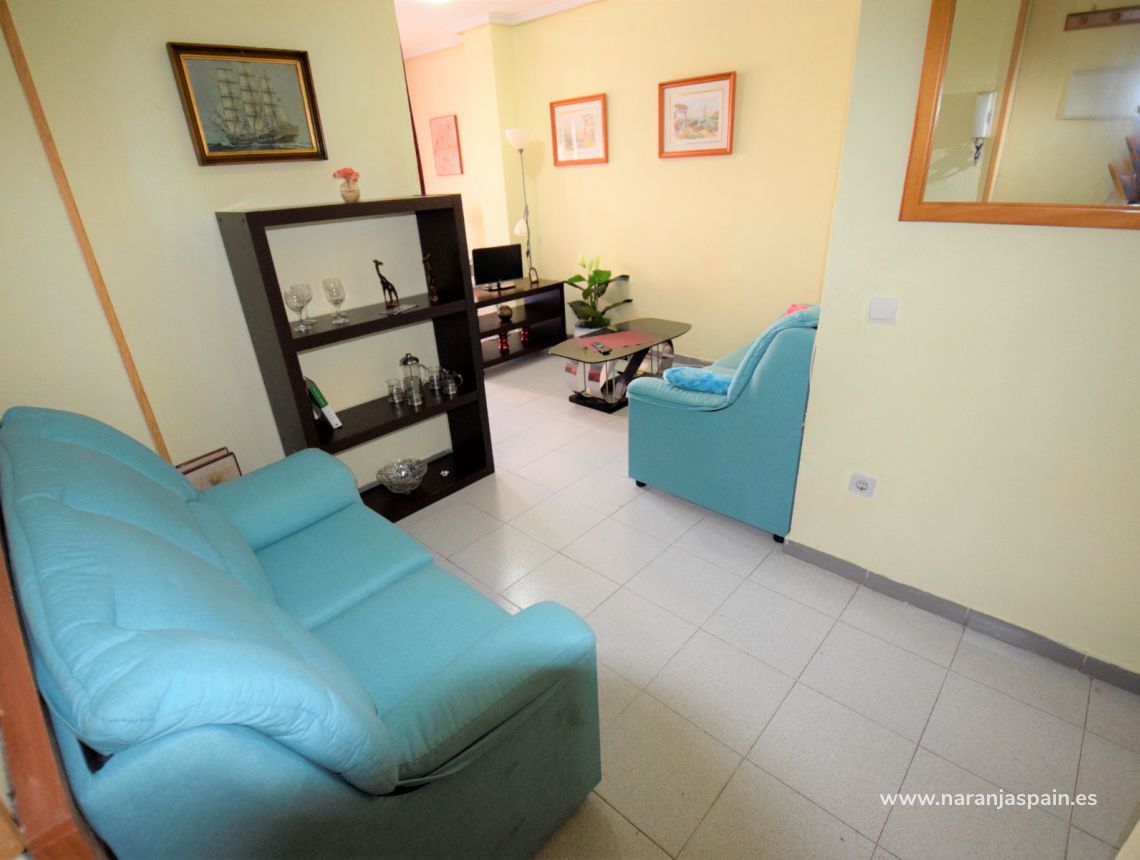 Sprzedaż - Apartament - Torrevieja - Beach Los Naufragos