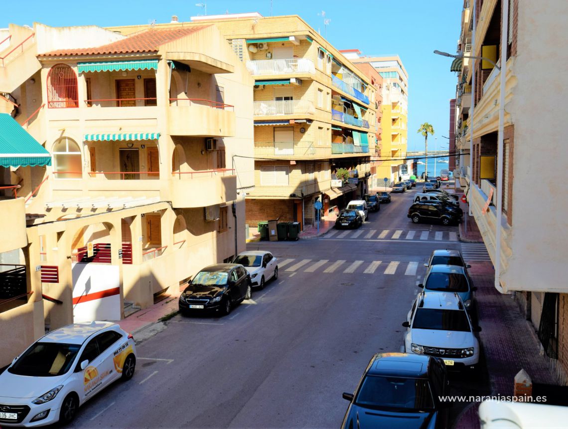 Sprzedaż - Apartament - Torrevieja - Beach Los Naufragos