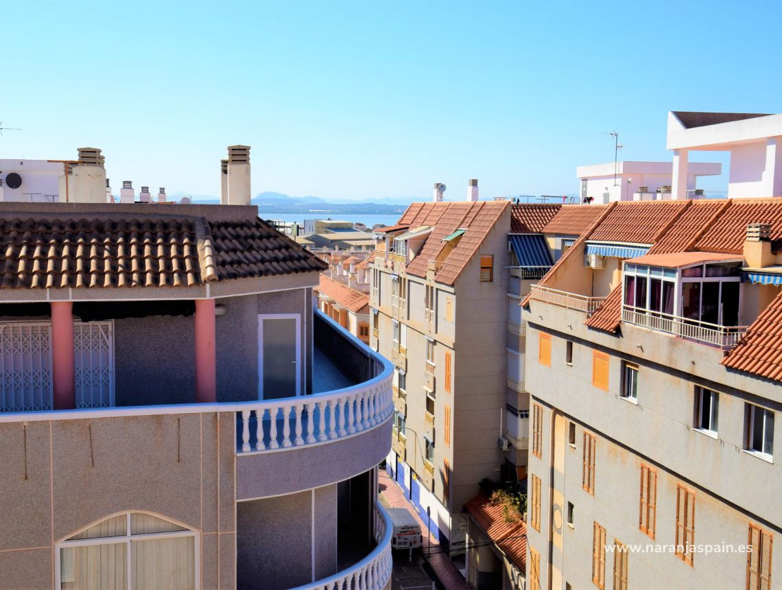 Sprzedaż - Apartament - Torrevieja - Beach Los Naufragos