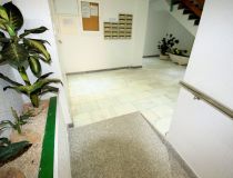 Sprzedaż - Apartament - Torrevieja - Beach Los Naufragos