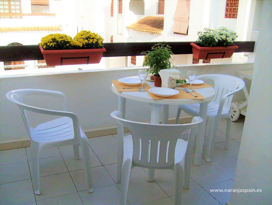 Sprzedaż - Apartament - Torrevieja - Beach Los Naufragos