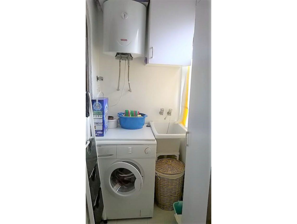 Sprzedaż - Apartament - Torrevieja - Beach Los Naufragos