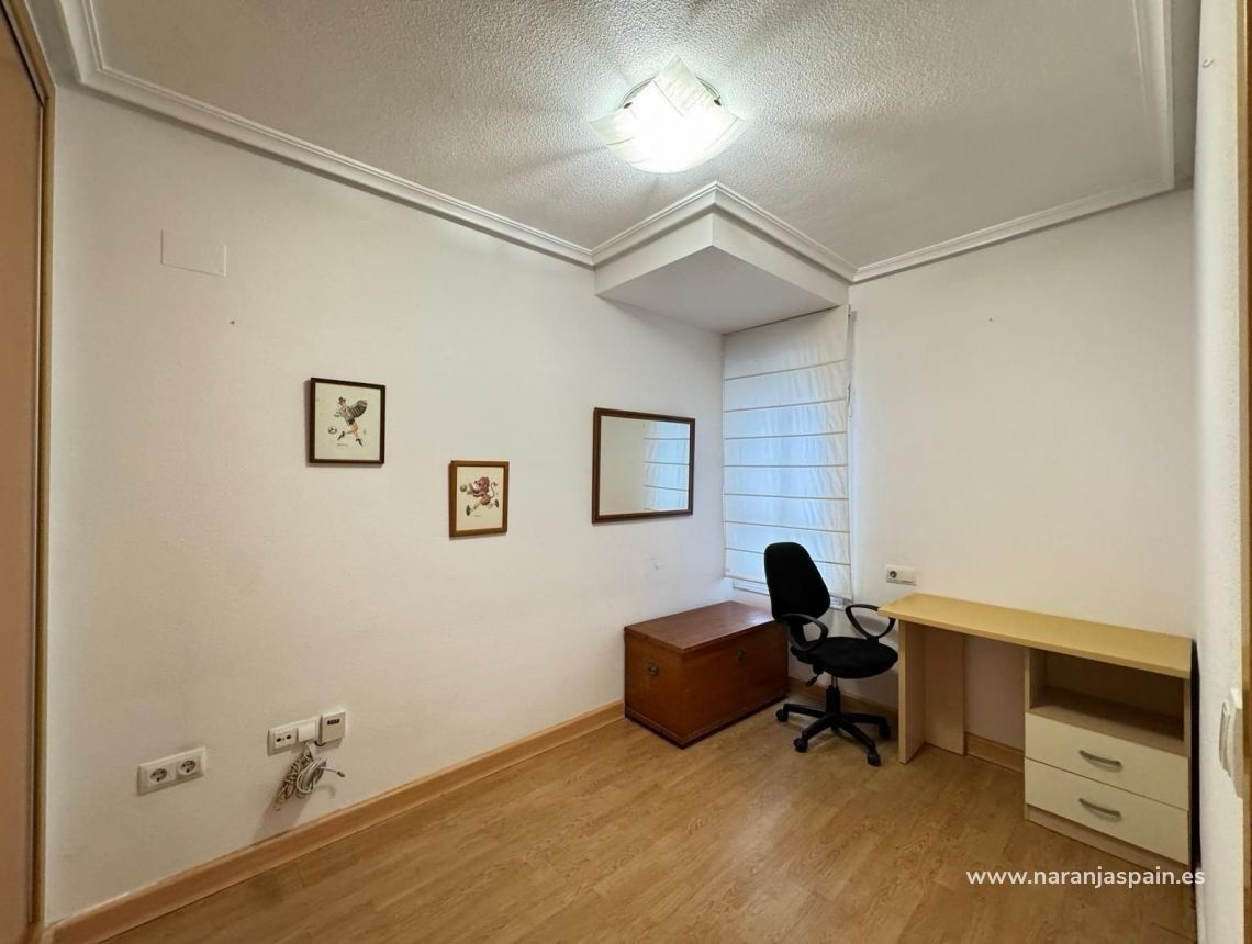 Sprzedaż - Apartament - Torrevieja - Center