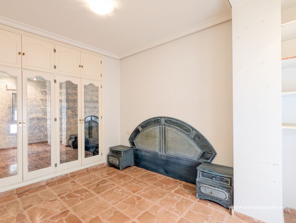 Sprzedaż - Apartament - Torrevieja - Center