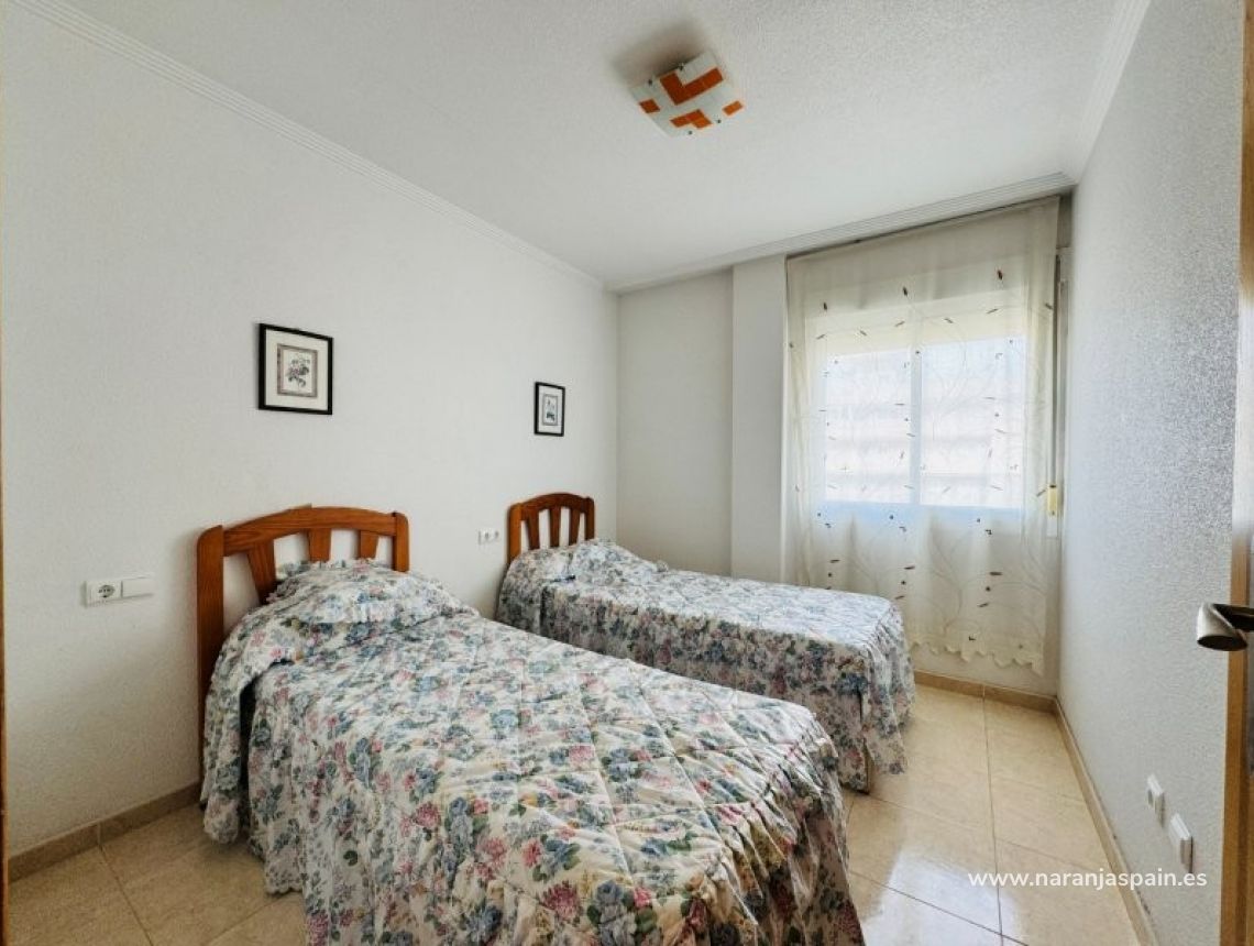 Sprzedaż - Apartament - Torrevieja - Centro