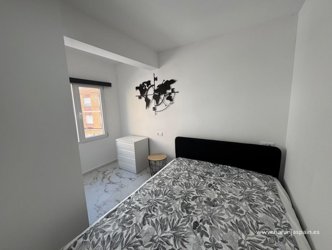 Sprzedaż - Apartament - Torrevieja - Centro