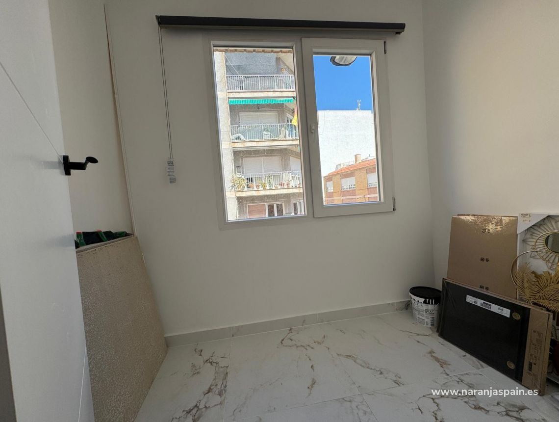 Sprzedaż - Apartament - Torrevieja - Centro