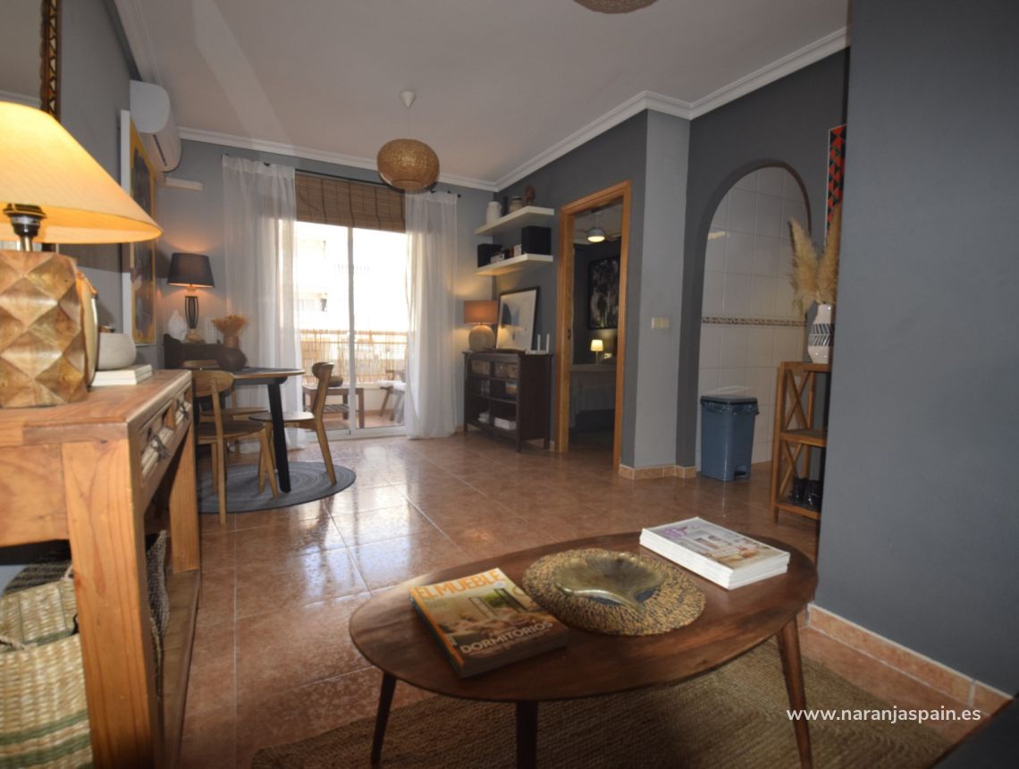 Sprzedaż - Apartament - Torrevieja - Centro