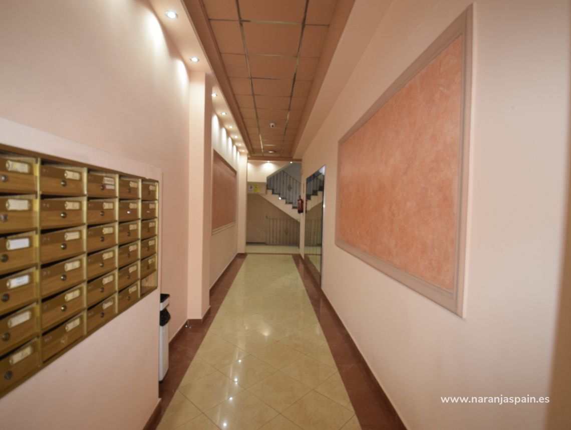 Sprzedaż - Apartament - Torrevieja - Centro