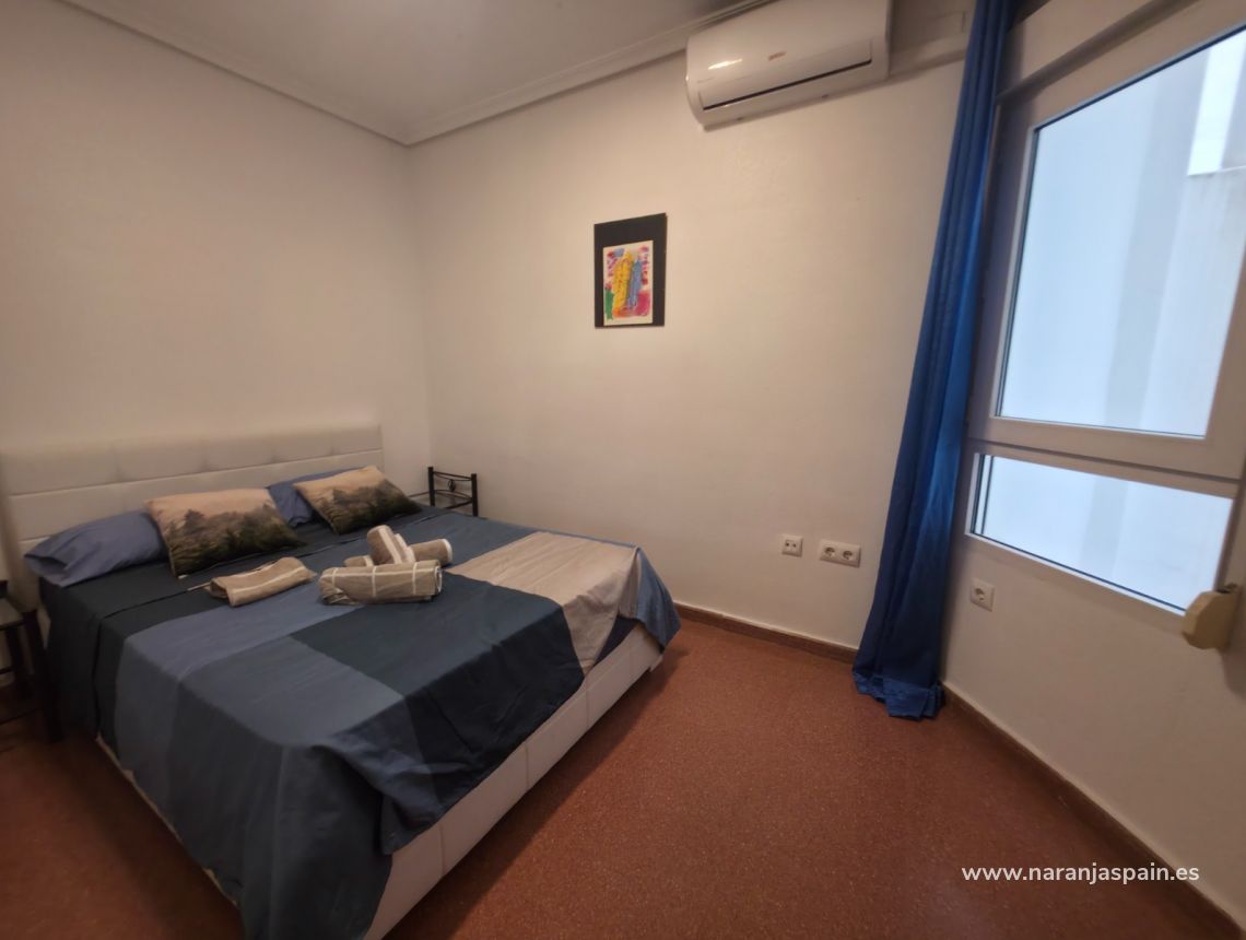 Sprzedaż - Apartament - Torrevieja - Paseo maritimo