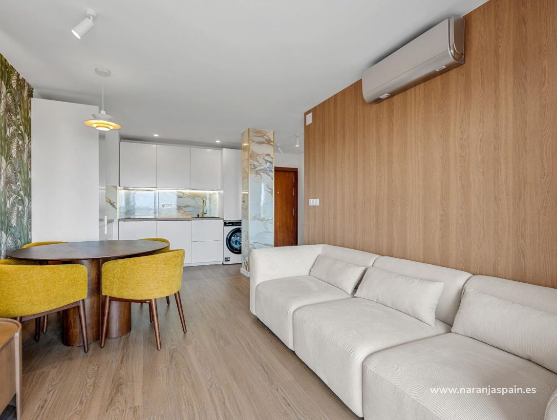 Sprzedaż - Apartament - Torrevieja - Punta prima