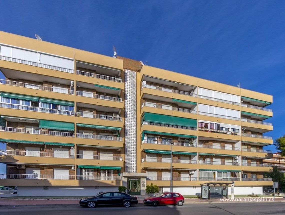 Sprzedaż - Apartament - Torrevieja - Punta prima