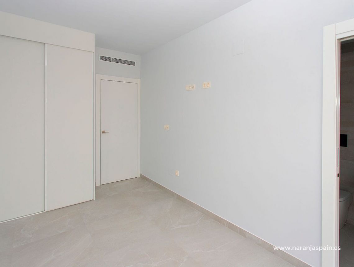 Sprzedaż - Apartament - Torrevieja - Torrevieja town