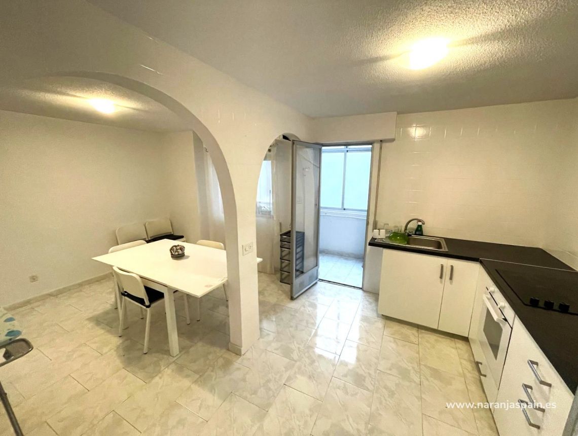 Sprzedaż - Apartament - Torrevieja - Torrevieja town