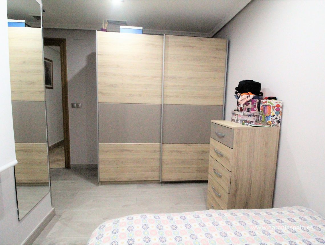 Sprzedaż - Apartament - Torrevieja - Torrevieja town