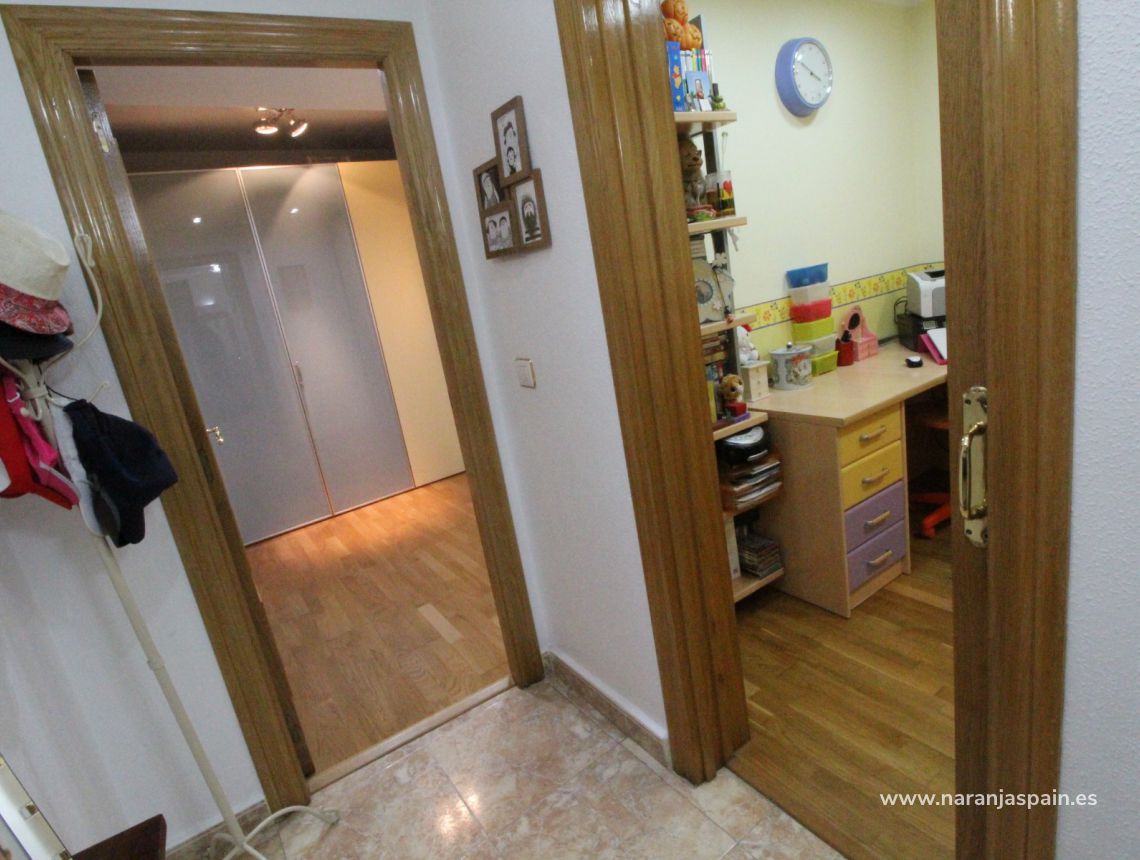Sprzedaż - Apartament - Torrevieja - Torrevieja town