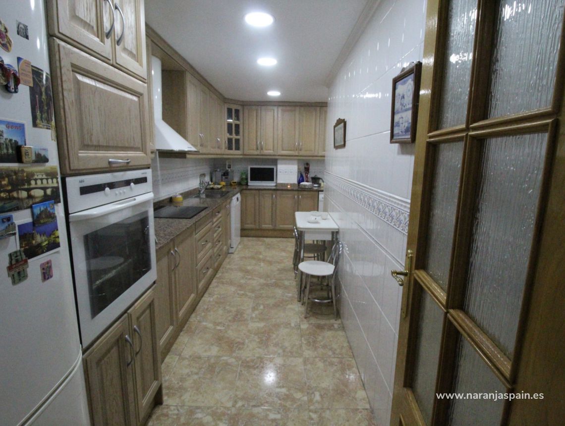 Sprzedaż - Apartament - Torrevieja - Torrevieja town