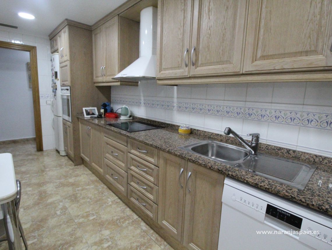 Sprzedaż - Apartament - Torrevieja - Torrevieja town