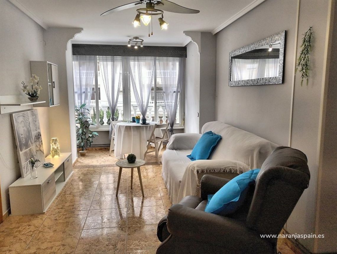 Sprzedaż - Apartament - Torrevieja - Torrevieja town
