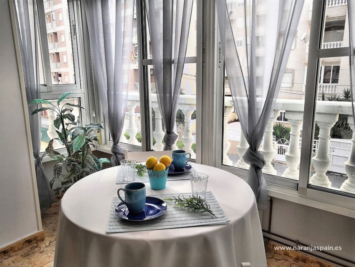 Sprzedaż - Apartament - Torrevieja - Torrevieja town