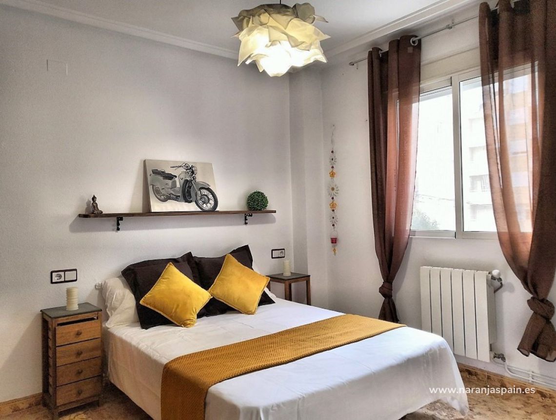 Sprzedaż - Apartament - Torrevieja - Torrevieja town