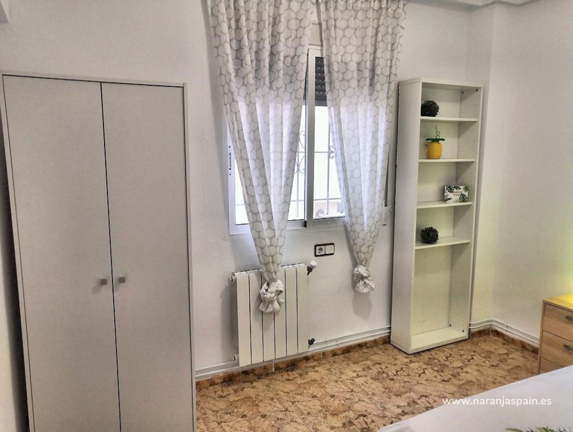 Sprzedaż - Apartament - Torrevieja - Torrevieja town