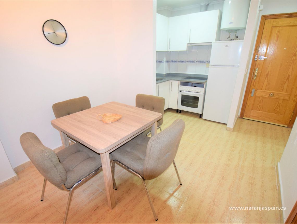 Sprzedaż - Apartament - Torrevieja - Torrevieja town
