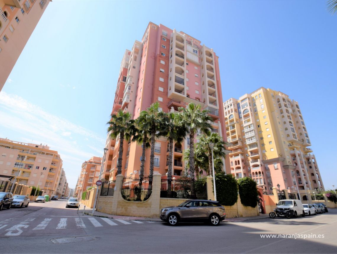 Sprzedaż - Apartament - Torrevieja - Torrevieja town