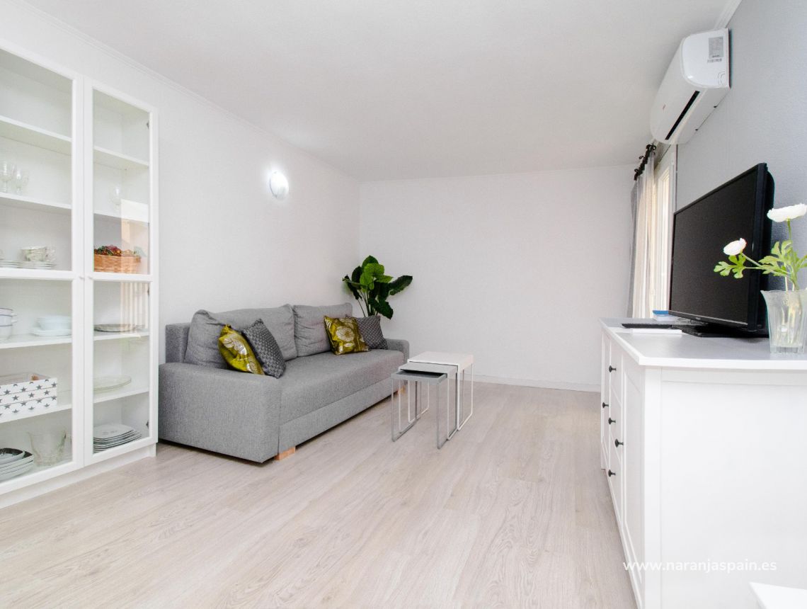 Sprzedaż - Apartament - Torrevieja - Torrevieja town