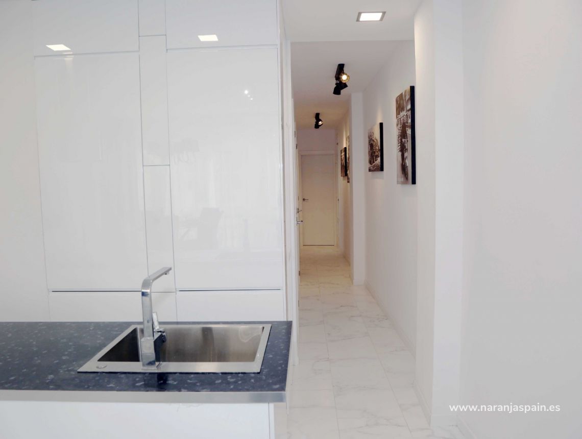 Sprzedaż - Apartament - Torrevieja - Torrevieja town