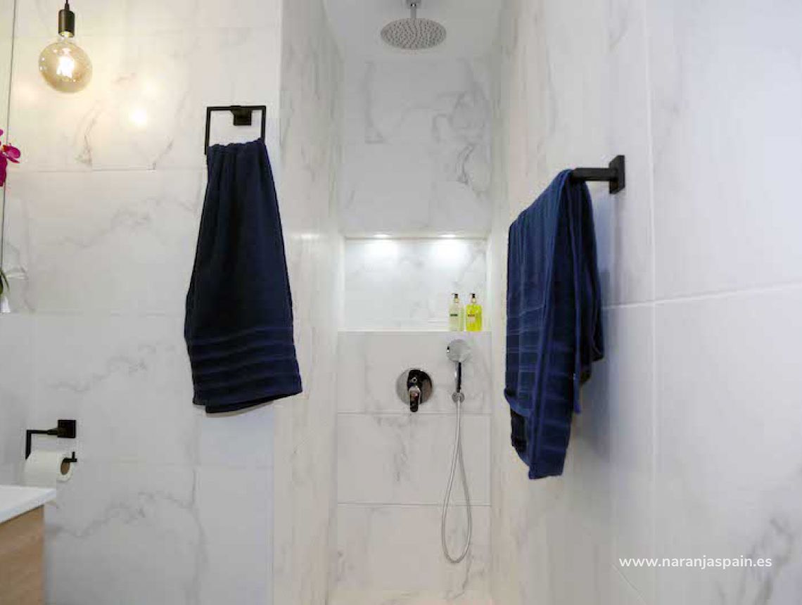 Sprzedaż - Apartament - Torrevieja - Torrevieja town