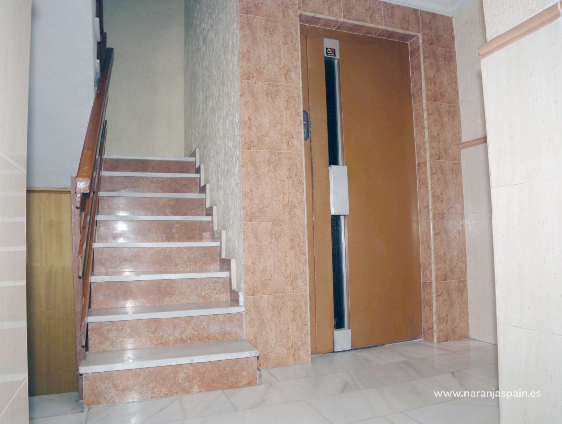 Sprzedaż - Apartament - Torrevieja - Torrevieja town