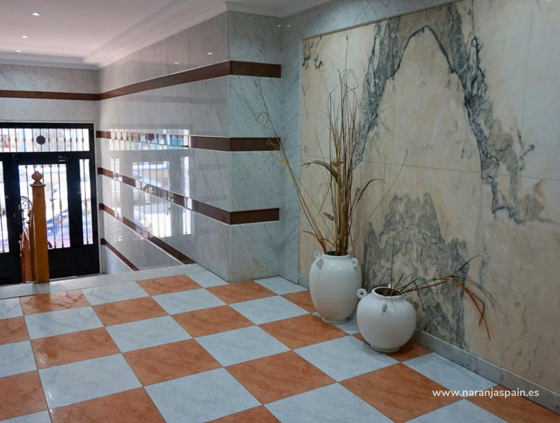 Sprzedaż - Apartament - Torrevieja - Torrevieja town