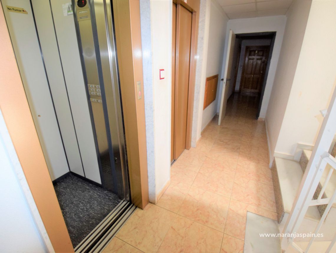 Sprzedaż - Apartament - Torrevieja - Torrevieja town