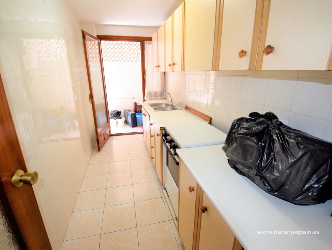Sprzedaż - Apartament - Torrevieja - Torrevieja town