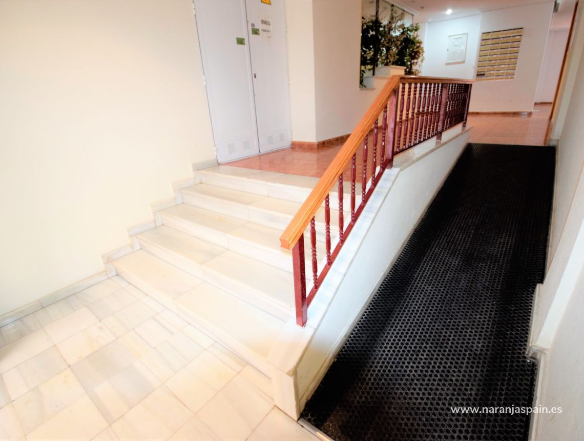 Sprzedaż - Apartament - Torrevieja - Torrevieja town